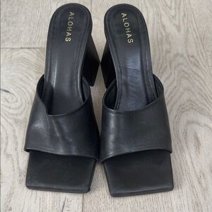 ALOHAS Black Leather Mules